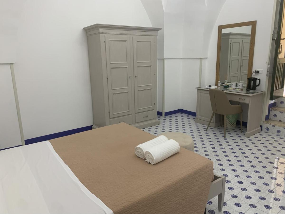 سانتا سيزاريا تيرمي Villa Cesarea Dimora Di Charme المظهر الخارجي الصورة